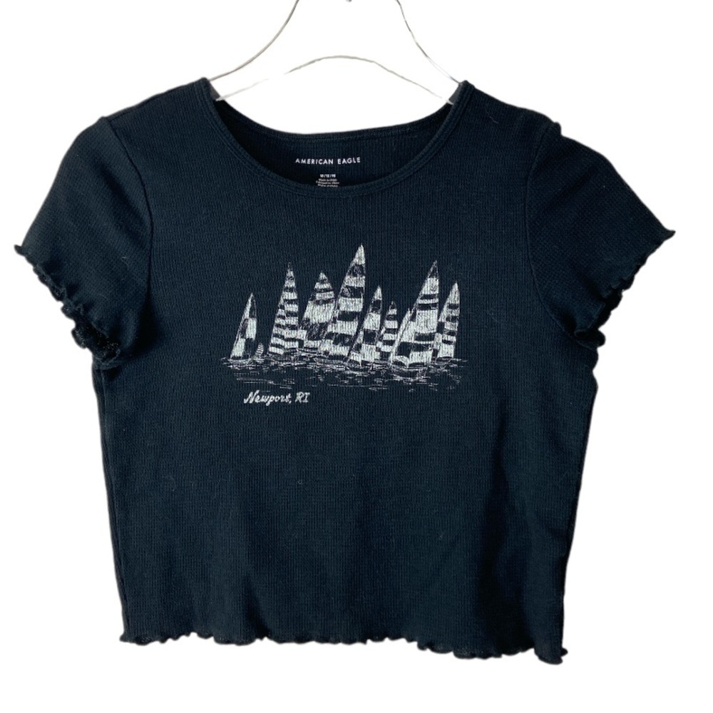 American Eagle. Black Cap Sleeve Top. Sail Boats. Newport, RI Size Medium.
